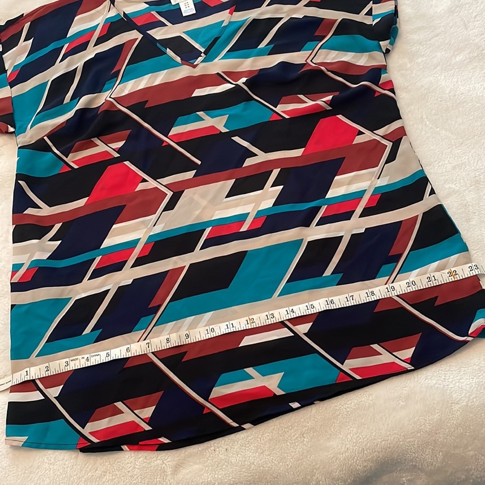 Motherhood Maternity Zig Zag Pattern size medium - Picture 8 of 8